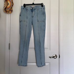 UNIVERSAL THREADS JEANS HIGH RISE SIZE 00. COOL THREADING AND BARELY WORN
